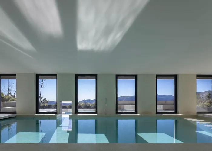 Hotel Casa De Sao Lourenco - Burel Panorama - Member Of Relais & Chateaux 5*