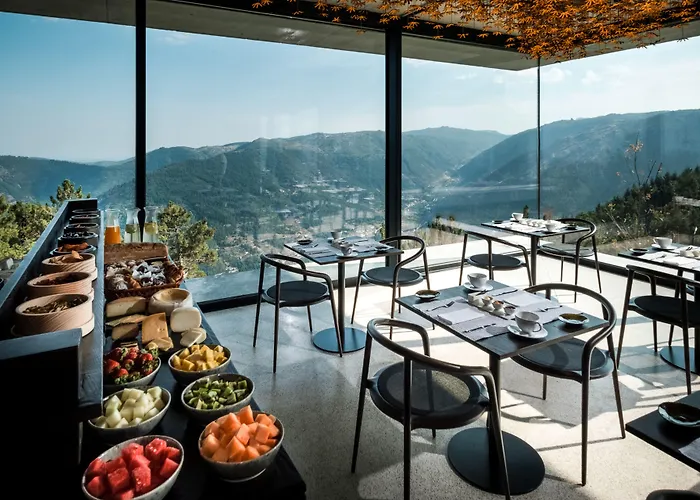 Casa De Sao Lourenco - Burel Panorama - Member Of Relais & Chateaux