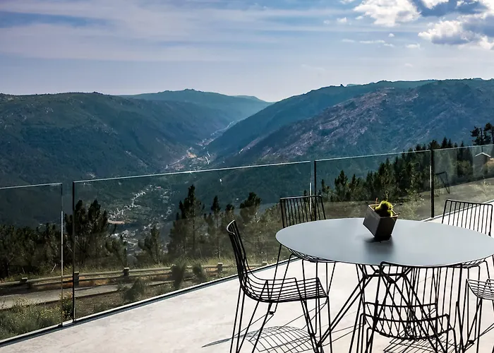 Hotel Casa De Sao Lourenco - Burel Panorama - Member Of Relais & Chateaux 5*